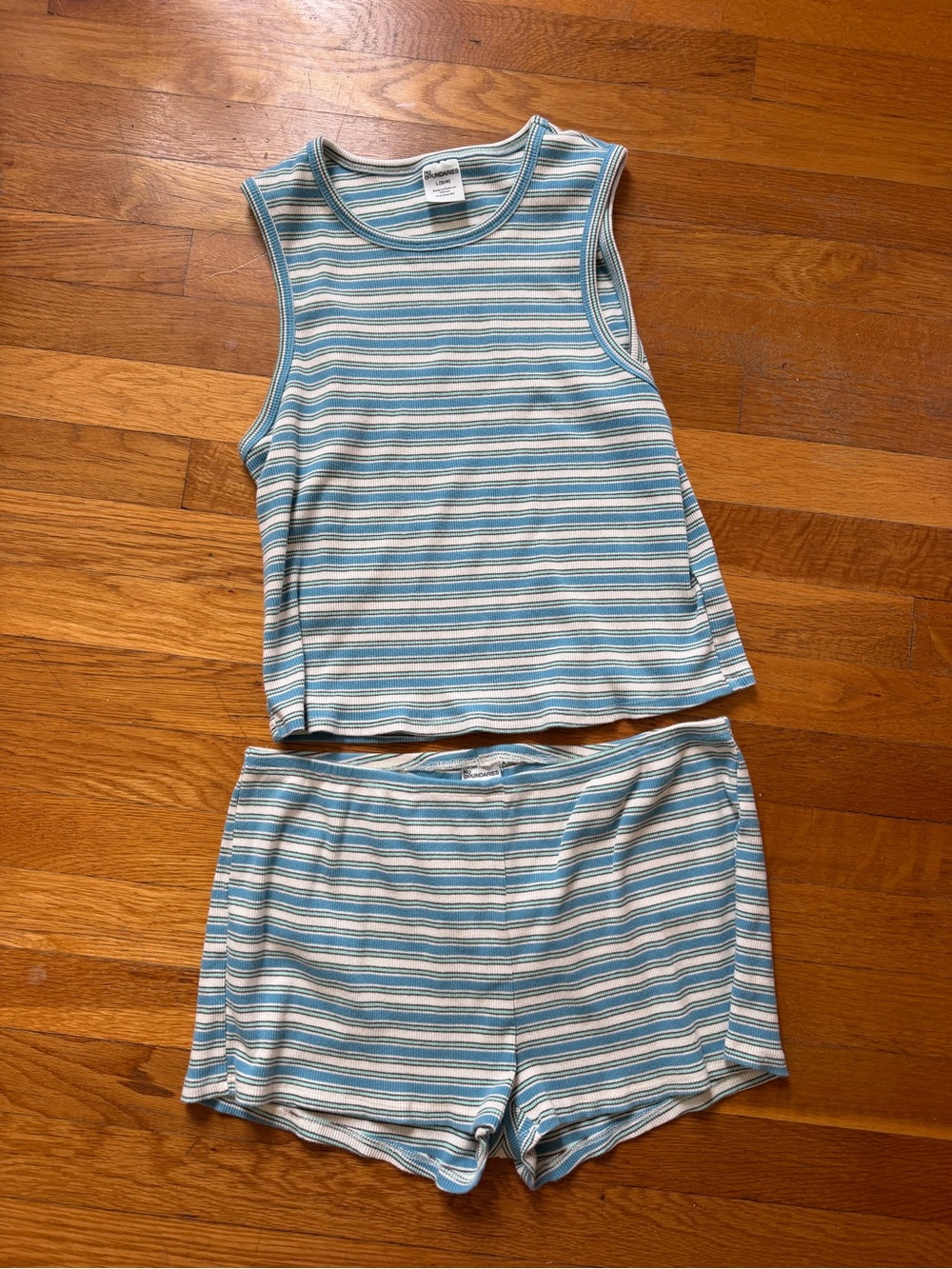 No boundaries Striped Blue & White Set - Women’s size large